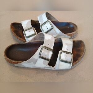 Birkenstock Camo Beige Gray 2 Strap Sandals Sz EU 41